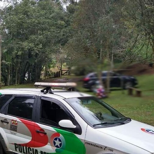 Polícia Militar flagra aglomeração no interior de Iporã do Oeste