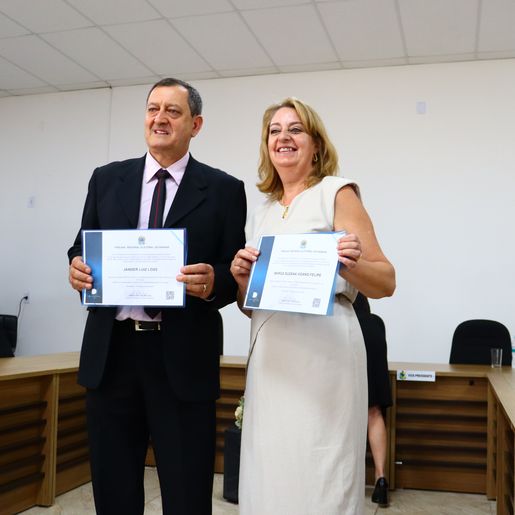 Prefeito, vice e vereadores são diplomados em Marmeleiro