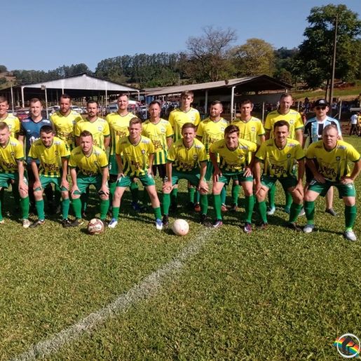 Brasil de Linha Cotovelo consegue sua primeira vitória no Campeonato Municipal