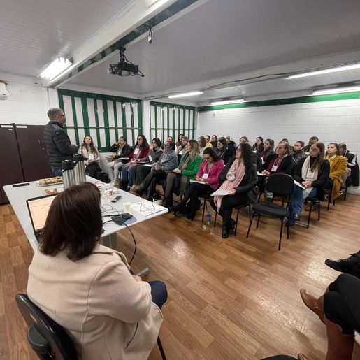 13ª Conferência Municipal de Assistência Social é realizada em São Miguel do Oeste