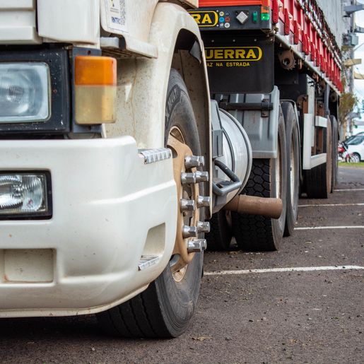 Prazo para requisitar auxílios Caminhoneiro e Taxista termina em 10 de outubro