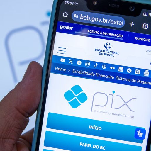 Pix bate novo recorde com 276,7 milhões de transações em um dia, diz Banco Central