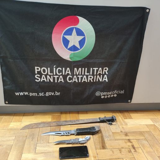 Homem é preso por tentar matar ex-companheira com faca em Dionísio Cerqueira