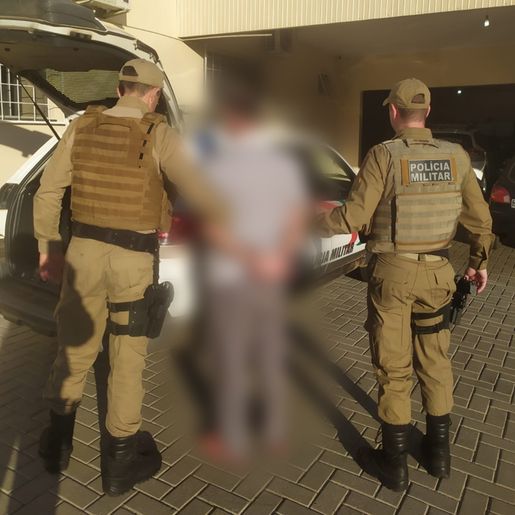 Suspeito de tentar matar companheira a marteladas é preso pela PM