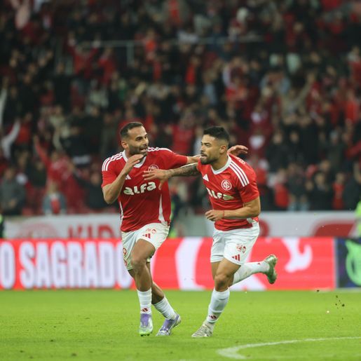 Com gol no fim, Inter vence o Vitória no Beira-Rio e deixa zona de rebaixamento