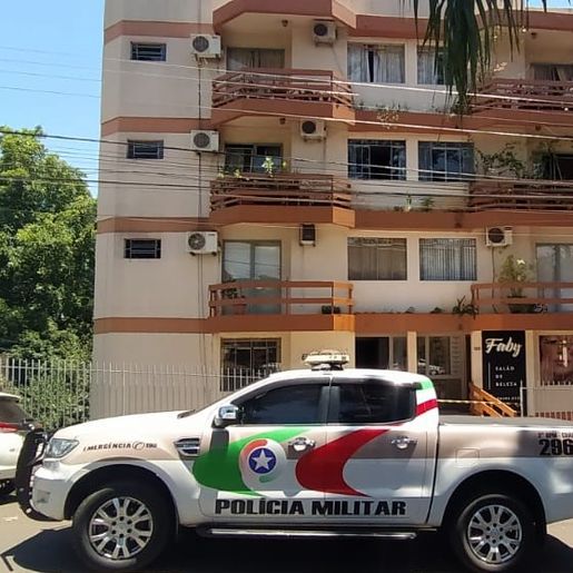 Homem é preso suspeito de matar pai, avó e tia em Chapecó