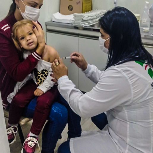 SMO: Saúde aplica quase 2 mil doses em dia D da Campanha de Vacinação