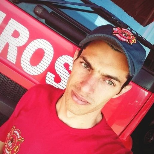 Colisão frontal mata motorista na BR-282