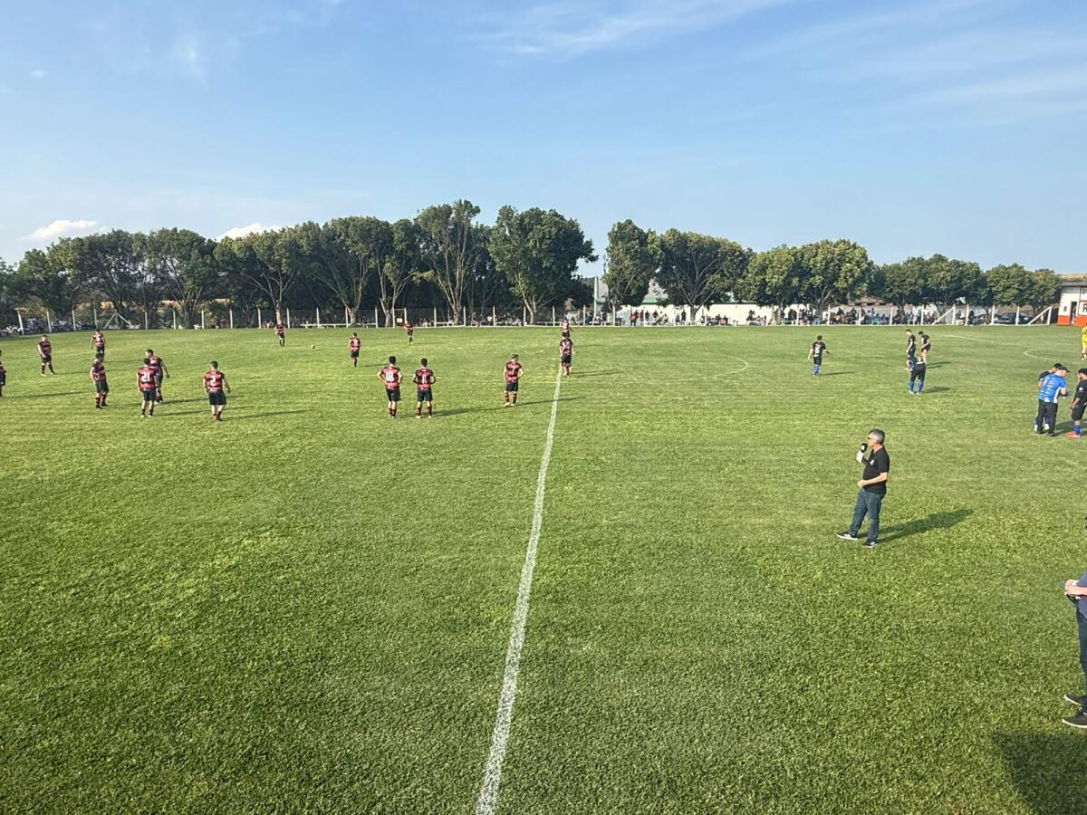 Flamengo e Cantareira empatam em 2 a 2 pelo Campeonato Municipal de São Miguel do Oeste