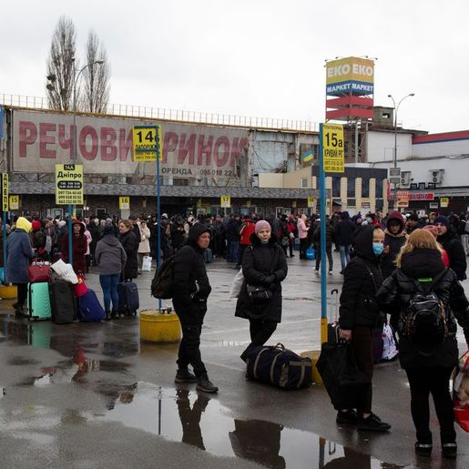 Forças russas se aproximam da capital ucraniana