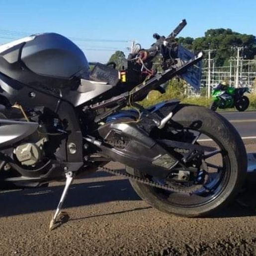 Homem morre em queda de moto na BR-282