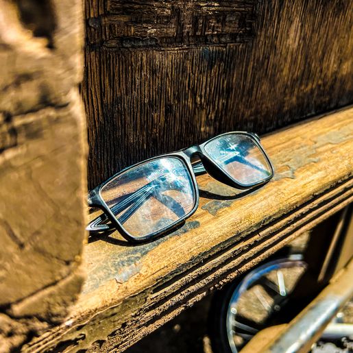 SMO: Homem fica gravemente ferido ao colidir com moto em traseira de caminhão