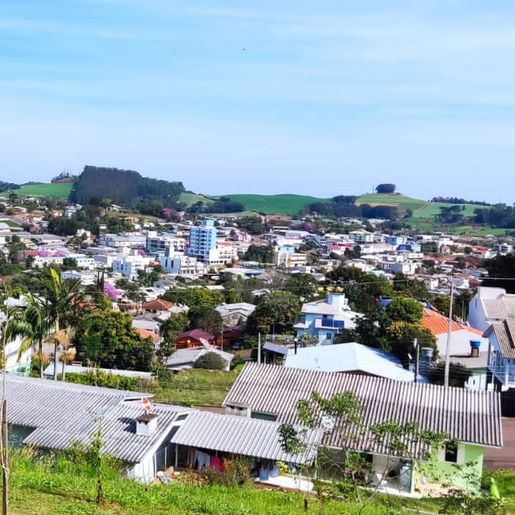 Veja as imagens das festividades de aniversário de São José do Cedro