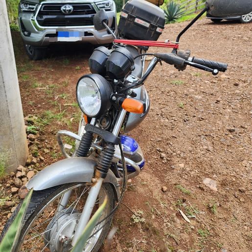 Idoso fica ferido em colisão traseira no interior de Itapiranga