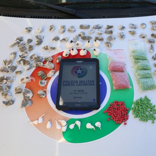 Delegada explica qual foi o procedimento após prisão de suspeitos pela PM