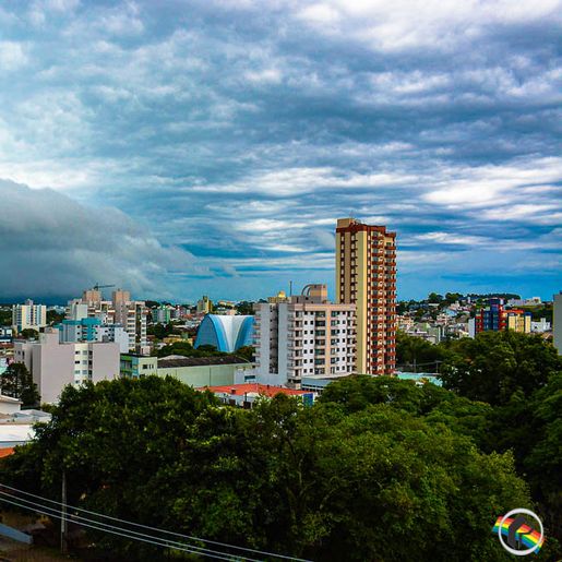 Defesa Civil emite alerta de temporais intensos para a região