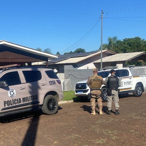 Três pessoas são presas com mais de 1,6 kg de cocaína entre Riqueza e Caibi
