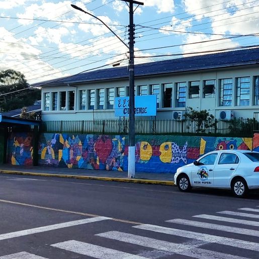Dois maiores colégios eleitorais registram filas em São José do Cedro