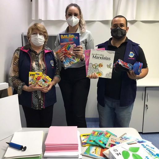 Projeto leva atividades, desenhos e cores para pacientes do Hospital Regional