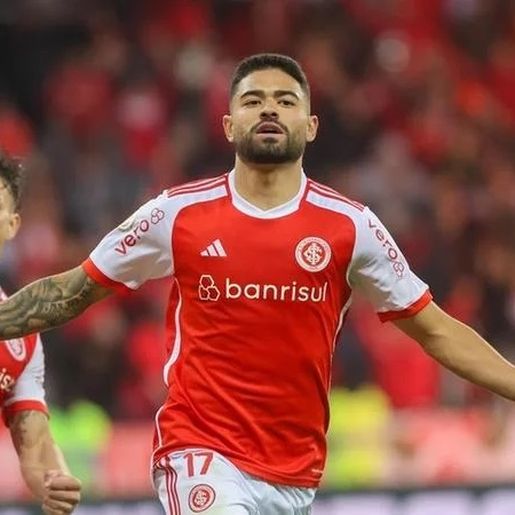 Inter bate o Juventude por 2 a 1 de virada, encerra jejum e sobe na tabela do Brasileirão