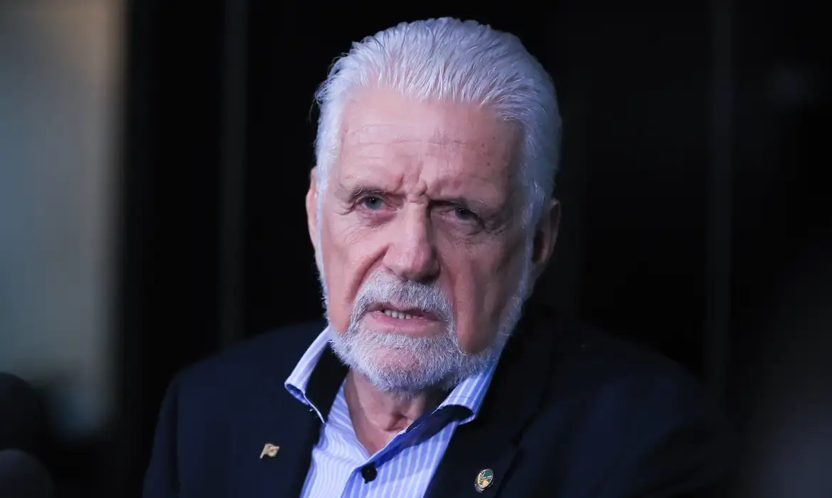 Jaques busca aliados e apela ao STF para tentar conter desgaste em imagem