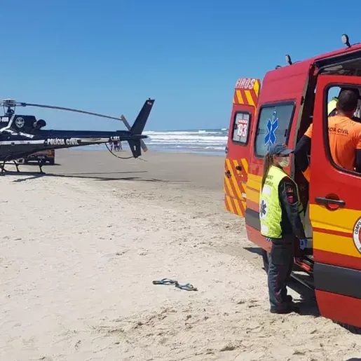 Bebê morre atropelado na garagem de casa no RS