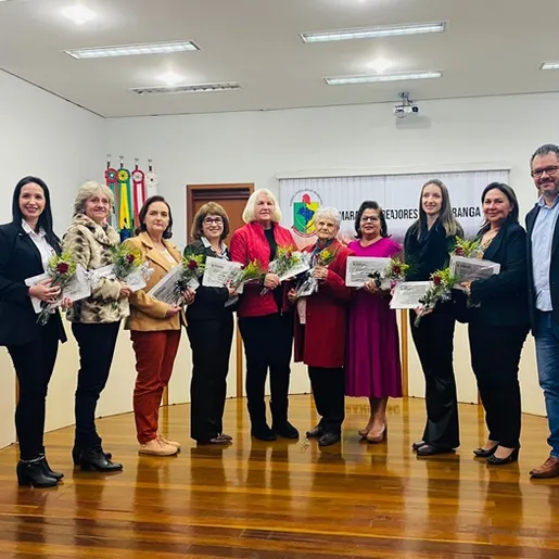 Câmara de Itapiranga inaugura Galeria Lilás em homenagem às vereadoras