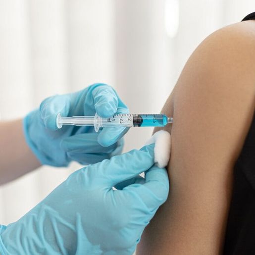 SC supera média nacional na vacinação contra o HPV com avanço entre meninos e meninas