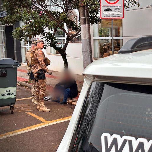 Briga em barbearia termina com um ferido no centro de São Miguel do Oeste