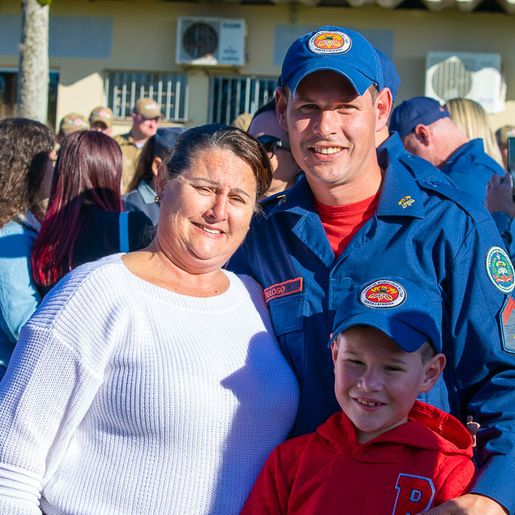 44 Bombeiros Militares e 16 Policiais Militares são promovidos em SMOeste; Imagens