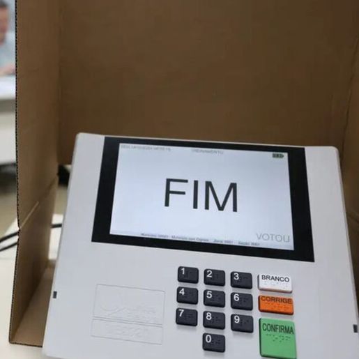 Mais de 33 milhões de eleitores voltam às urnas em 51 cidades do país no 2º turno das eleições