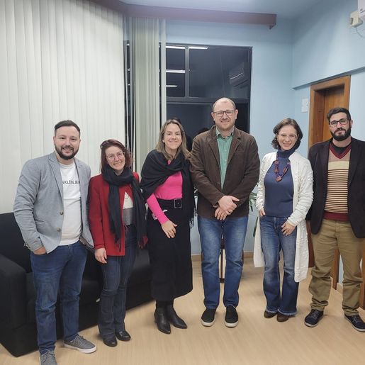 Reunião discute implantação oficial do programa "OAB Por Elas" em SMOeste