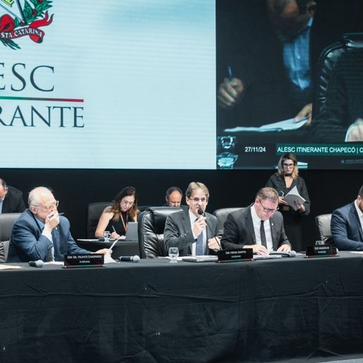 São Miguel do Oeste deve receber sessão itinerante da Alesc em maio