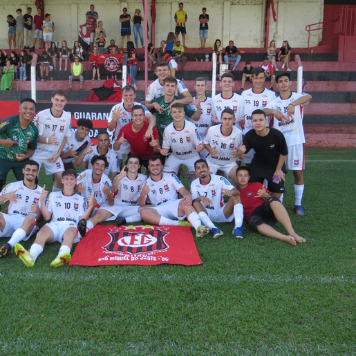 Guarani Sub-18 conquista título na La Liga Cresol e Sub-16 garante 3º lugar