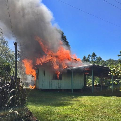 Incêndio destrói casa em Barra do Guarita