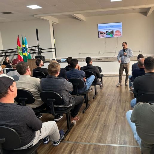 CMDR de Iporã Do Oeste avalia adesão à recolha de carcaças bovinas