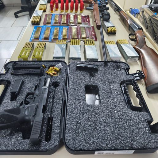 Homem é preso por porte ilegal de arma de fogo em São Lourenço do Oeste