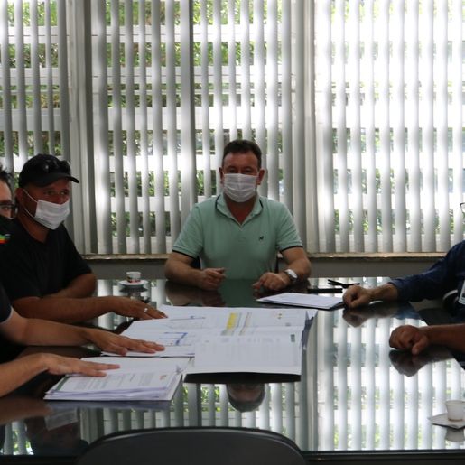 Assinada ordem de serviço para calçamento em seis ruas em São José do Cedro