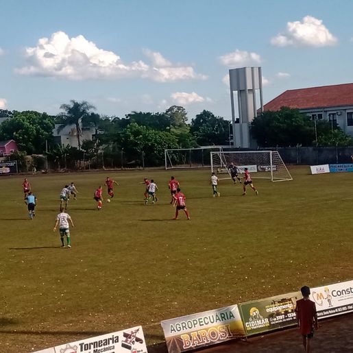 Ouro Verde e Cometa empatam na estreia da Taça D'Lamb 2025