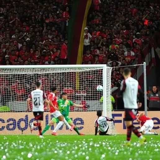 Inter perde outra vez para o Flamengo e está fora da Libertadores