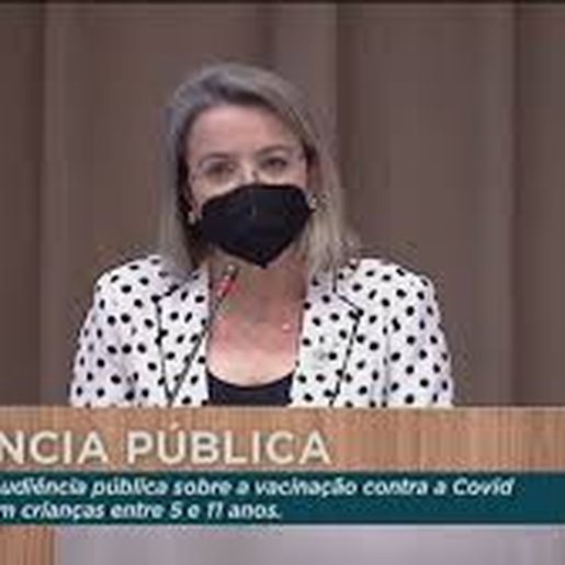 Maioria em consulta pública foi contra exigir receita para vacinar crianças, diz governo
