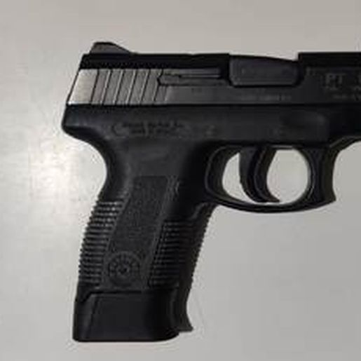 Criminoso invade casa e foge após mulher efetuar disparos de arma de fogo