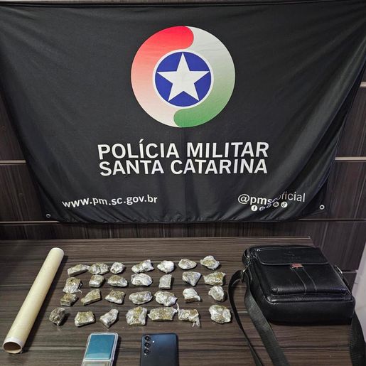 Homem de 20 anos é preso por tráfico de drogas em Maravilha