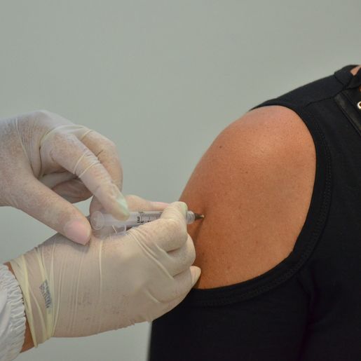 Imunização em SC fica acima da média nacional em 18 tipos de vacina