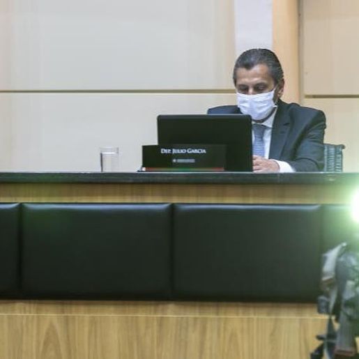 Definidos os membros da comissão de impeachment contra Moisés na Alesc