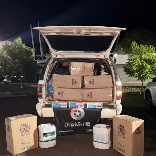 Motorista foge da PM e abandona carro com agrotóxicos e cigarros contrabandeados em SMO