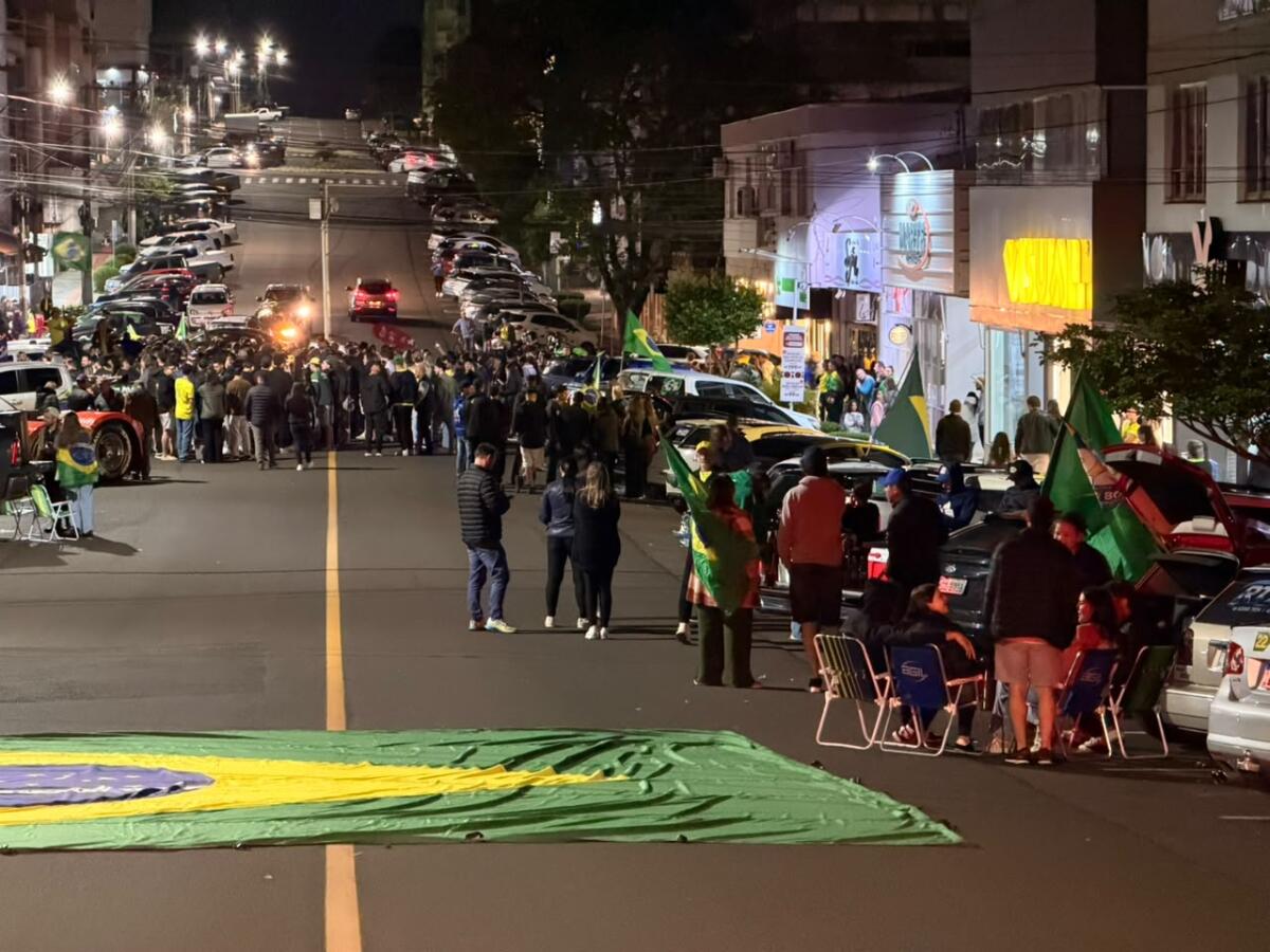 Apuração paralela da Peperi aponta vitória de Flávio Bolsonaro em SMO
