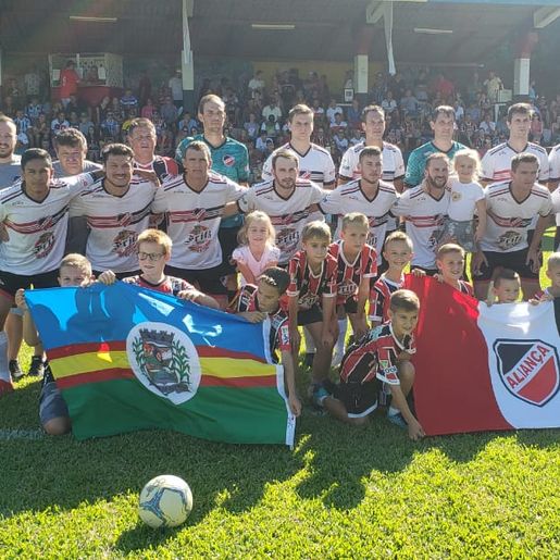 Aliança leva a melhor e se classifica para a final do Regional