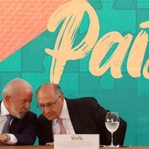 Café, carnes e açúcar: tarifa de 50% dos EUA já vale e causa impactos