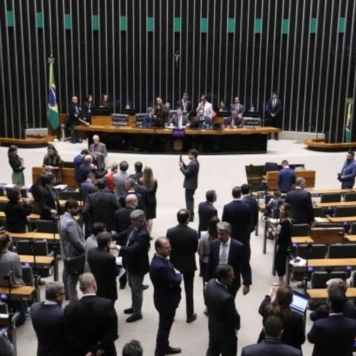 Orçamento de 2026 é aprovado pelo Congresso com reserva de R$ 61 bilhões em emendas